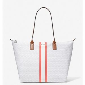 Michael Kors large tote purse